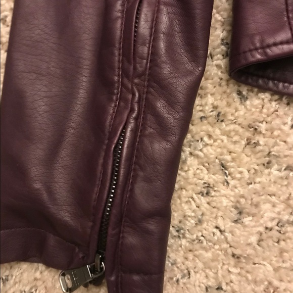 Guess Purple Leather Jacket - Picture 6 of 7